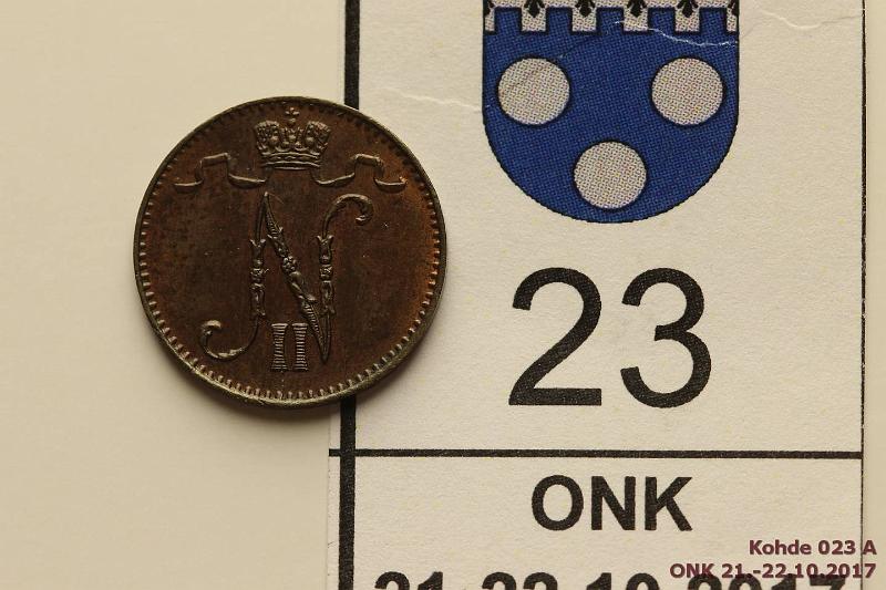 k-0023-a.jpg - Kohde 23 (kuva 1/2), lhthinta: 5 € / myyntihinta: 5 € 1 p 1898 Pilkahdus leimakiiltoa, kunto: 8