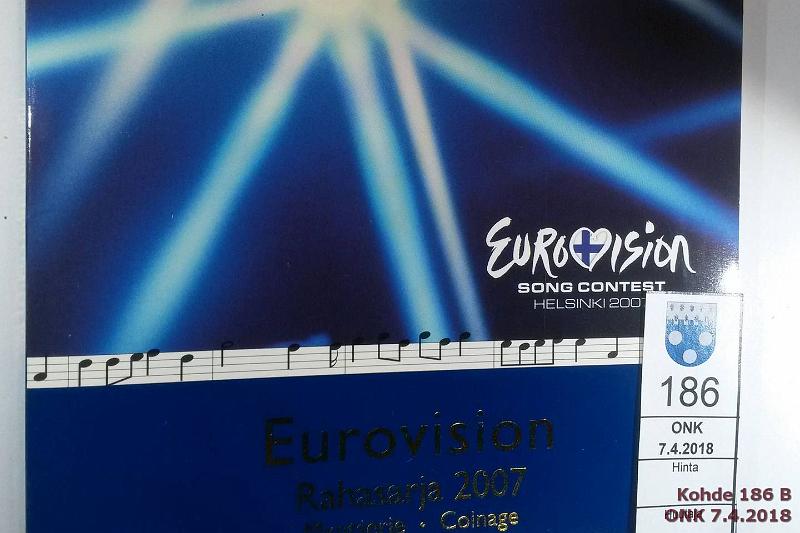 k-0186-b.jpg - Kohde 186 (kuva 2/2), l�ht�hinta: 10 &euro; / myyntihinta: 10 &euro; 2006-07 (2) BU, 2006 I, 2007 Eurovision, pahvissa kulmissa painumia, kunto: 9