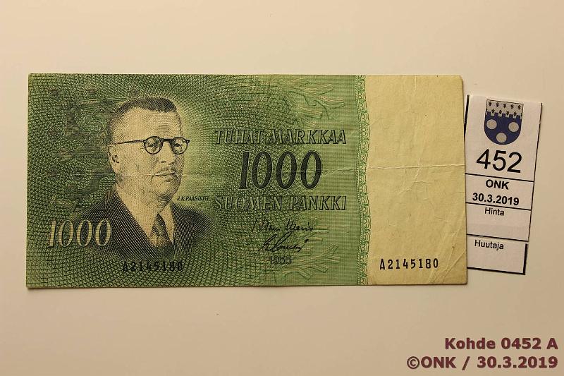 k-0452-a.jpg - Kohde 452, lhthinta: 500 € / myyntihinta: 500 € 1000 mk 1955 SNY 200.1, A2145180 WAR-Sac, voimakkaan vihre, vl 1, tahroja (ex-Holmasto 128 n:o 556 1080€), kunto: 4