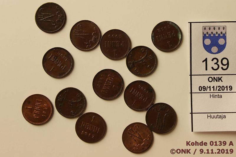 k-0139-a.jpg - Kohde 139, l�ht�hinta: 5 &euro; / myyntihinta: 11 &euro; 1 p 1888�1917 (13) Cu, 1888, -91, -98, 1901, -03, -06, -09, -12, -14, -16(3), -17, kunto: 5-8