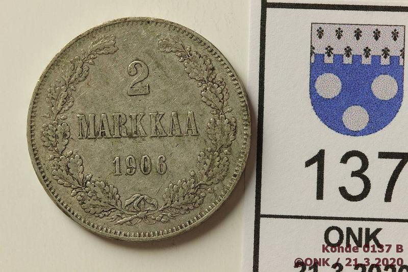 k-0137-b.jpg - Kohde 137, lhthinta: 10 € / myyntihinta: 12 € 2 mk 1906 Ag, SNY 500.2, eprvja, kunto: 5