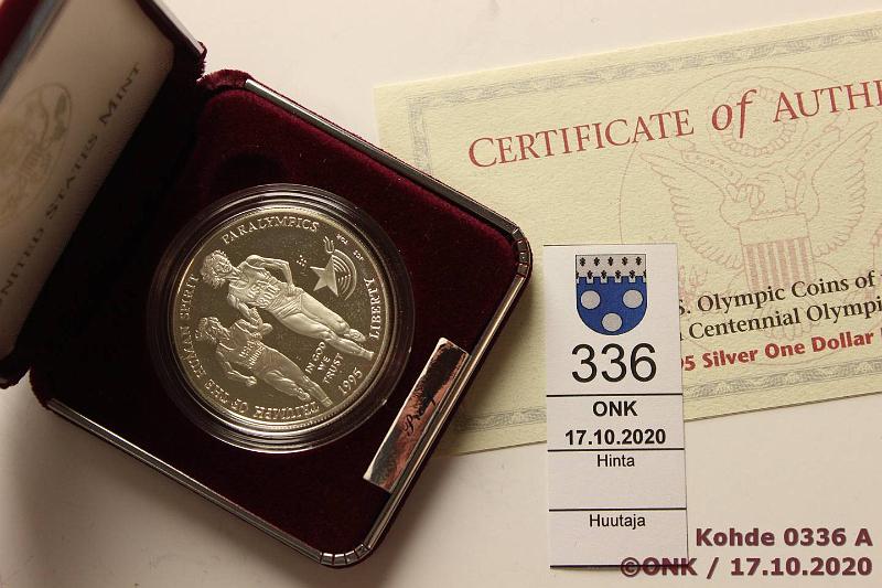 k-0336-a.jpg - Kohde 336, l�ht�hinta: 10 &euro; / myyntihinta: 16 &euro; USA 1 $ 1995P KM#259 Ag, Proof 26,73g/900, Atlantan paraolympialaiset 1996, kaps, kotelo, tod, kunto: 10
