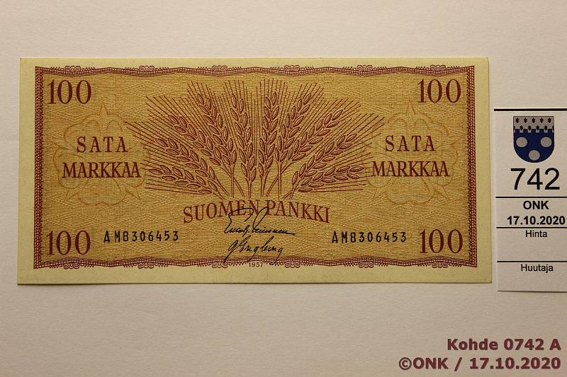 k-0742-a.jpg - Kohde 742, lhthinta: 10 € / myyntihinta: 10 € 100 mk 1957 SNY 182.1 AM8306453 LEI-Eng, kunto: 9