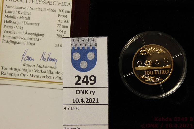 k-0249-b.jpg - Kohde 249 (kuva 2/2), l�ht�hinta: 200 &euro; / myyntihinta: 340 &euro; 100 &euro; 2002 Au, Proof, 8,64g/900, Keskiy�n aurinko, laatikko, n:o 000037, tod, kunto: 10