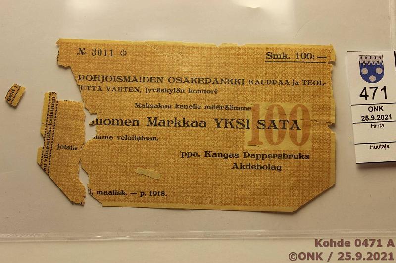 k-0471-a.jpg - Kohde 471 (kuva 1/2), lhthinta: 25 € / ei tarjouksia 100 mk 1918 Pohjoismaiden Osakepankki, Jyvskyln konttori n:o 3011. Ppa. Kangas Peppersbrukille. Koottu palasista teipill, puutteita, kunto: 1