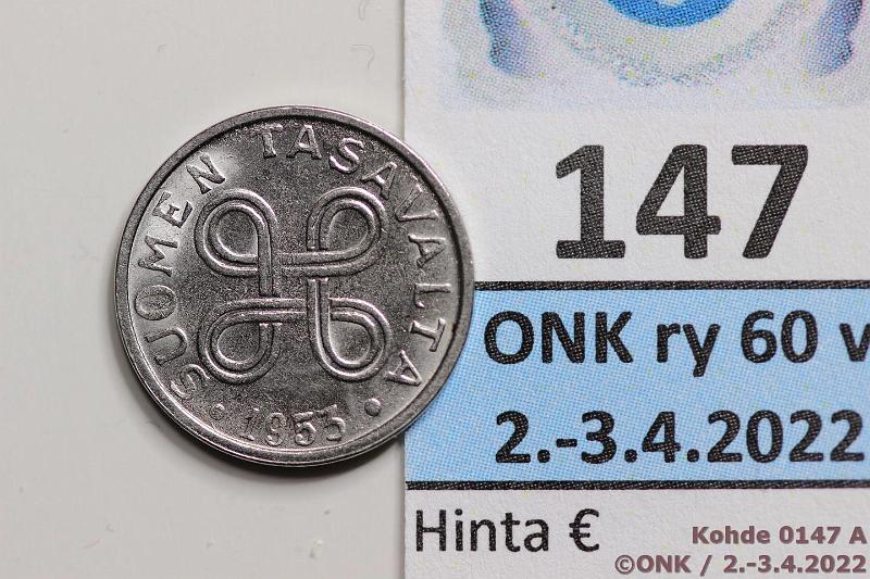 k-0147-a.jpg - Kohde 147 (kuva 1/2), lhthinta: 15 € / ei tarjouksia 1 mk 1953 FeNi, nikkelinti varmistettu rtg-fluorometrilla, kunto: 8/9