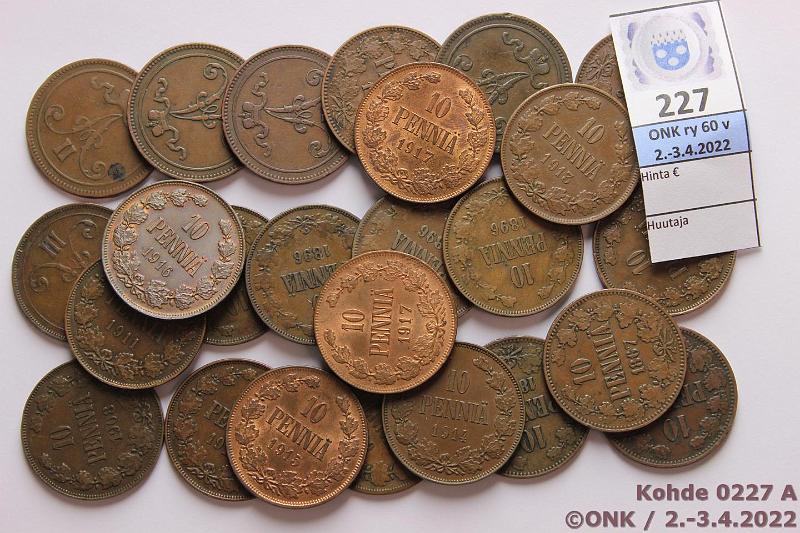 k-0227-a.jpg - Kohde 227, lhthinta: 15 € / myyntihinta: 31 € 10 p 1865-1917 (25) 1865(2), -66(4), -67(3), -89, -90, -91, -96(3), 1908, -10-17(I+II), eri varianttejakin, osa hieman normaalia parempia, kunto: 2-7