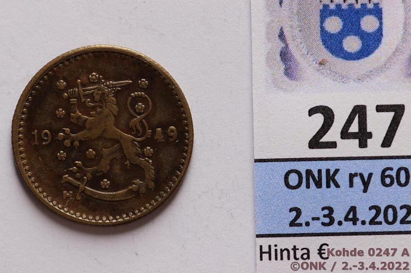 k-0247-a.jpg - Kohde 247 (kuva 1/2), lhthinta: 30 € / myyntihinta: 110 € 1 mk 1949 Cu, aikalaisvrenns, kunto: 4