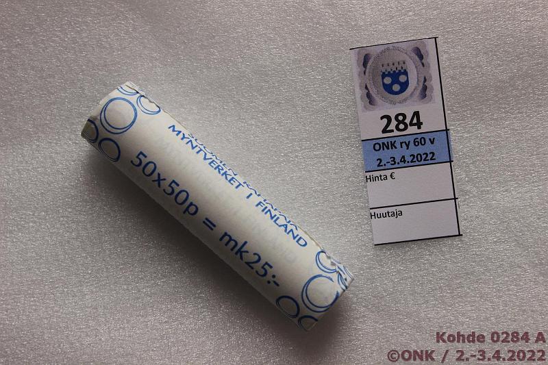 k-0284-a.jpg - Kohde 284, lhthinta: 8 € / myyntihinta: 16 € 50 p 2001 Rp rulla, km 2001, kunto: 9