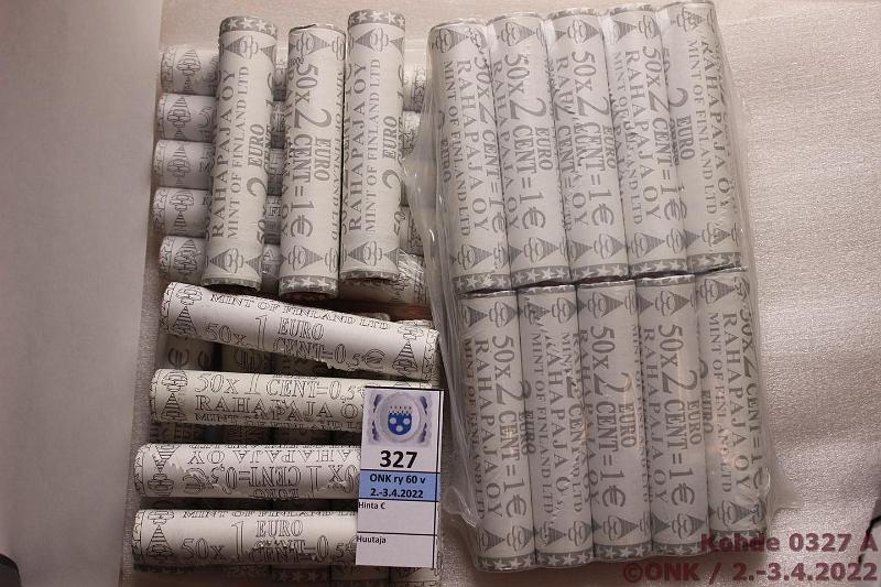 k-0327-a.jpg - Kohde 327, lhthinta: 25 € / myyntihinta: 25 € 1 - 2 snt 1999-2003 (32) Suomi, 1s 1999 ja 2s 2000 vakuumit + 1+2s 2003, 6 rullaa kumpaakin, kunto: 9