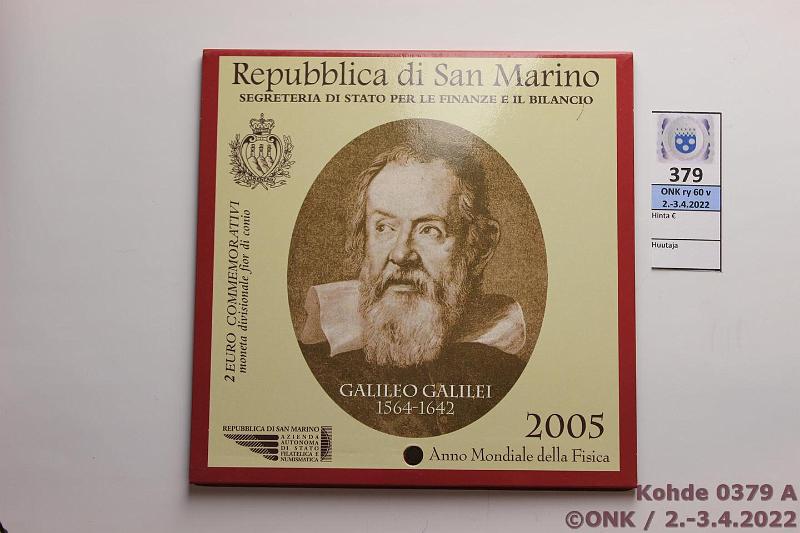 k-0379-a.jpg - Kohde 379 (kuva 1/2), lhthinta: 60 € / myyntihinta: 60 € 2 € erikoislynti 2005 San Marino, Fysiikan vuosi, Galileo Galilei, kansio, kunto: 9