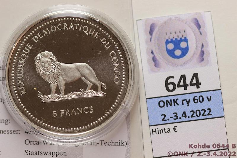 k-0644-b.jpg - Kohde 644 (kuva 2/2), lhthinta: 10 € / myyntihinta: 28 € Kongo 5 fr 2003 KM#216 CuNi, vrillinen hologrammi, Orca, kunto: 10