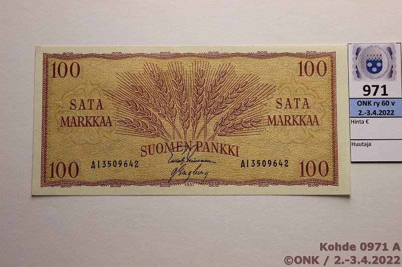 k-0971-a.jpg - Kohde 971, lhthinta: 10 € / myyntihinta: 10 € 100 mk 1957 SNY 182.1 AI3509642 LEI-Eng, klemmarin painauma, kunto: 9