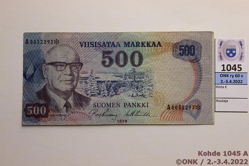 k-1045-a.jpg - Kohde 1045 (kuva 1/2), lhthinta: 110 € / myyntihinta: 220 € 500 mk 1975 A* SNY 193.4 A0032293 KU I-Luu, muovilanka, kohdistusvirheellinen, 1mm valkea kaistale reunassa, 1,4mm rep vas, ylkulmassa, korvaava, kunto: 4