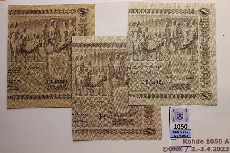 k-1050-a.jpg - Kohde 1050, lhthinta: 10 € / myyntihinta: 22 € 500 mk 1922 LC t I-III (3) Leikatut 1000mk D251325 t1 / F961089 t2 / H19099 t3, oikeat puolet, kunto: 4