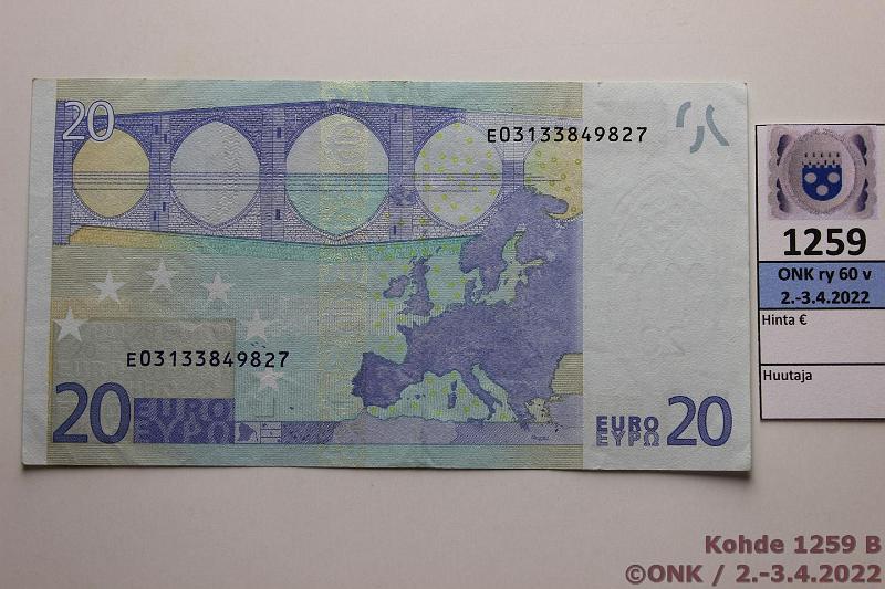 k-1259-b.jpg - Kohde 1259 (kuva 2/2), lhthinta: 35 € / myyntihinta: 35 € Slovakia 3/2/E/G10 E03133849827 Tri G010 C5, vaikea laatta, kunto: 4