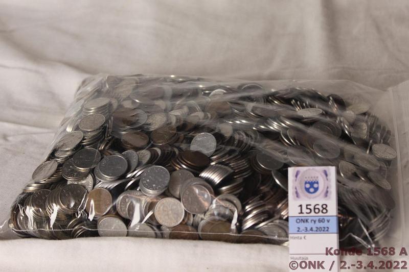 k-1568-a.jpg - Kohde 1568, lhthinta: 5 € / myyntihinta: 9 € Suomi 1 p n 2,5kg 1963→ Kiertneit ja leimakiiltoisia, kunto: vk