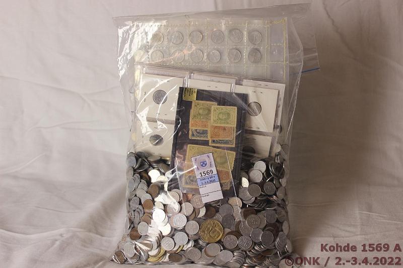 k-1569-a.jpg - Kohde 1569, lhthinta: 20 € / myyntihinta: 26 € Suomi 1 p - 5 mk n 4,3kg 1963→ Kiertneit ja leimakiiltoisia, kunto: vk