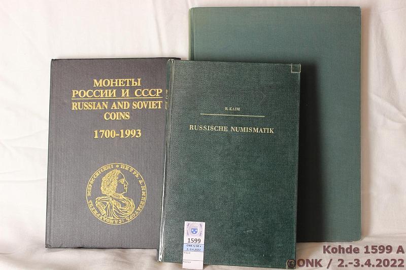 k-1599-a.jpg - Kohde 1599, lhthinta: 10 € / ei tarjouksia Er (3) Kaim Reinhold: Russische Numismatik Ein Handbuch und Typenkatalog von Peter dem Grossen bis zur Gegenwart, 1968, 256 s. (kannet muovitettu, kynmerkintj) + Rylov - Sobolin: Russian and Soviet coins 1700-1993, 1994, 300 s. + Petrov V: Catalogue des Monnaies Russes de tous les princes, tsars et empereurs depuis 980 jusqu 1899, 1964, 137 s., kunto: Siistej