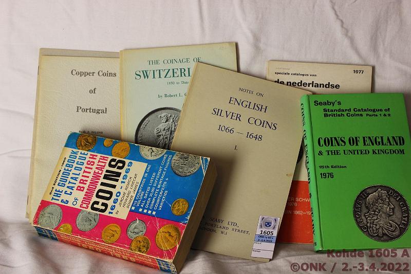 k-1605-a.jpg - Kohde 1605, lhthinta: 5 € / ei tarjouksia Er (6) Remick - Linecar - Somer: The Guidebook & Catalogue of British Commonwealth Coins 1660-1969, 1969, 424 s. + Seaby: Coins of England & The United Kingdom Parts 1 and 2, 1973, 312 s. + Seaby: Notes on English Silver Coins 1066-1648, 1948, 82 s. + Mevius, Johan: de nederlandse munten van 1795 tot heden, 1977, 100 s. + Clarke: The Coinage of Switzerland 1850 to date, 1968, 64 s. + Eklund: Copper Coins of France, 1962, 32 s. + Copper Coins of Portugal, 1962, 56 s. + Copper Coins of Spain 1962, 20 s. + Kppeli, Kurt: Die munzen der Schweiz 1850-1976, Liechtenstein 1862-1956, kunto: Siistej