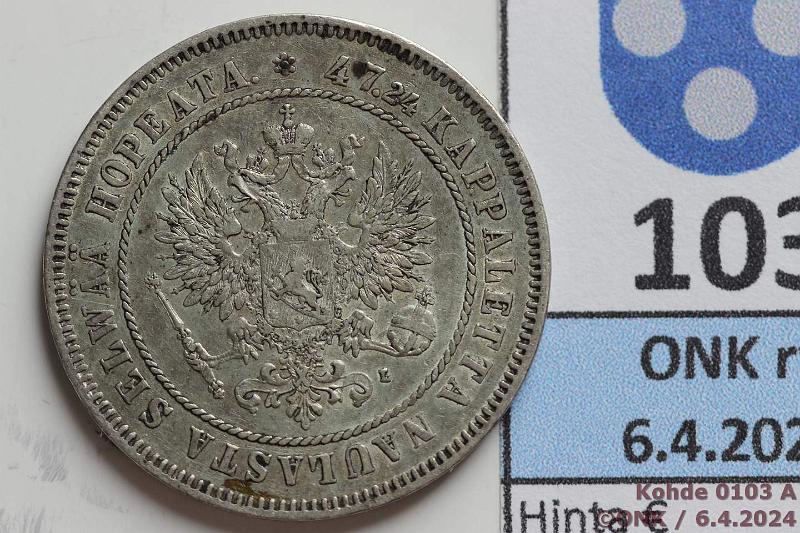 k-0103-a.jpg - Kohde 103 (kuva 1/2), lhthinta: 20 € / ei tarjouksia 2 mk 1906 Ag, SNY 500.1.1.1, pitk /, naarmu, kunto: 5/6