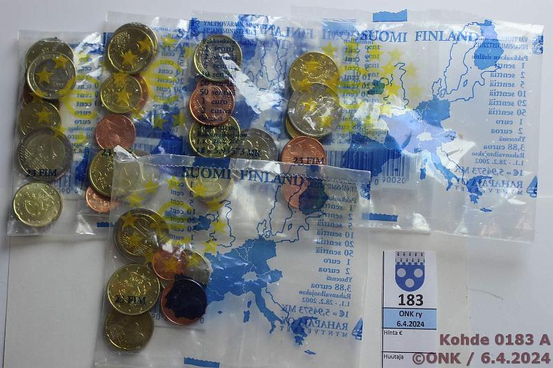 k-0183-a.jpg - Kohde 183, lhthinta: 25 € / myyntihinta: 25 € 1 c - 2 € 1999-2002 (5) Suomi, euroaloituspussit, neljss 2€ 2000, yhdess 1999, kunto: 9