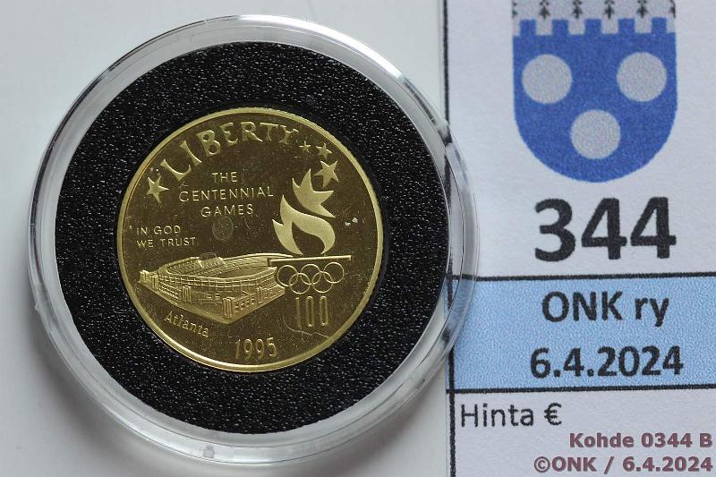 k-0344-b.jpg - Kohde 344 (kuva 2/2), lhthinta: 370 € / myyntihinta: 468 € USA 5 $ 1995 KM#265 Au, Proof, 8,359g/900, Atlanta, XXVI Olympiad Stadium, kaps, kunto: 10