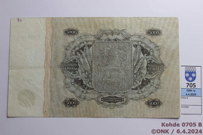 k-0705-b.jpg - Kohde 705 (kuva 2/2), l�ht�hinta: 175 &euro; / myyntihinta: 215 &euro; 5000 mk 1945 LA SNY 204.1.1 P713364 KEK-Car, prep�, km, tahroja, kunto: 3