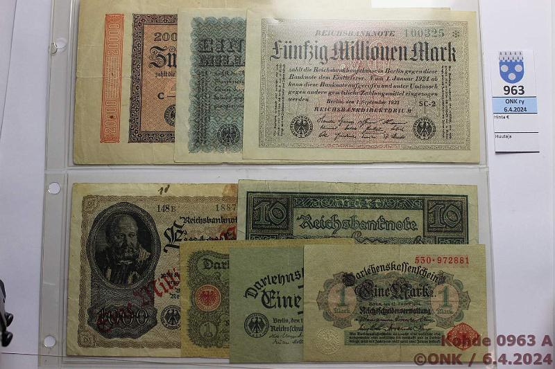 k-0963-a.jpg - Kohde 963 (kuva 1/2), lhthinta: 8 € / myyntihinta: 11 € Saksa 1 mk - 50 mmk (10) 1914-80 Er Saksaa kansiolehdell mm. 10mk -80(2), kunto: 3-7