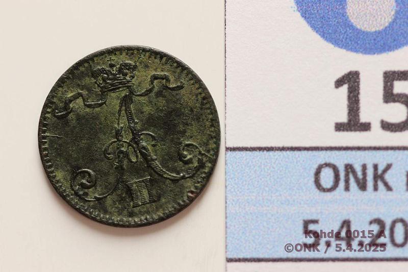 k-0015-a.jpg - Kohde 15 (kuva 1/2), lhthinta: 50 € / myyntihinta: 50 € 1 p 1884 Melko kulumaton, mutta likainen/tumma, kunto: 5