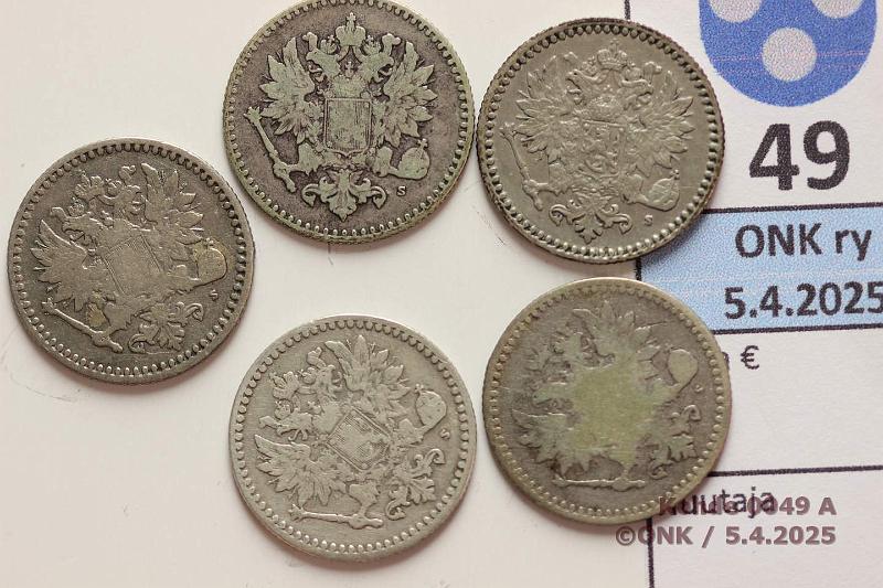 k-0049-a.jpg - Kohde 49 (kuva 1/2), lhthinta: 60 € / myyntihinta: 60 € 50 p 1864, -66, -68, -69, -71 Ag, kunto: 2-5