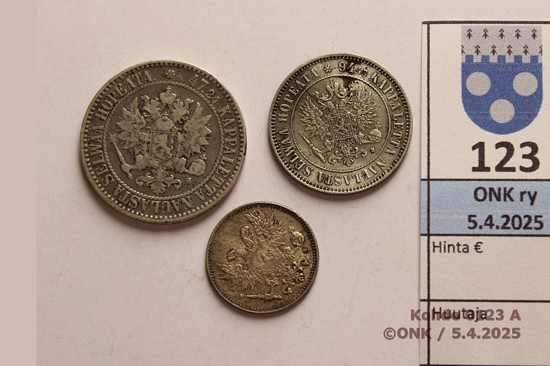 k-0123-a.jpg - Kohde 123 (kuva 1/2), lhthinta: 15 € / myyntihinta: 19 € 50 p, 1 + 2 mk 1917, 1915, 1865 Ag, kunto: 6, 6, 4