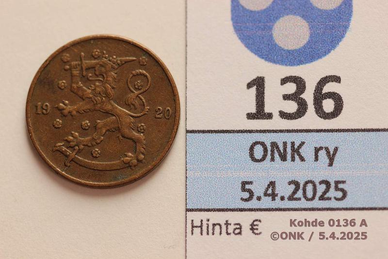 k-0136-a.jpg - Kohde 136 (kuva 1/3), lhthinta: 5 € / myyntihinta: 5 € 5 p 1920 Arvopuolella kaksoispuristus, nkyy hyvin penni-sanassa, kunto: 4