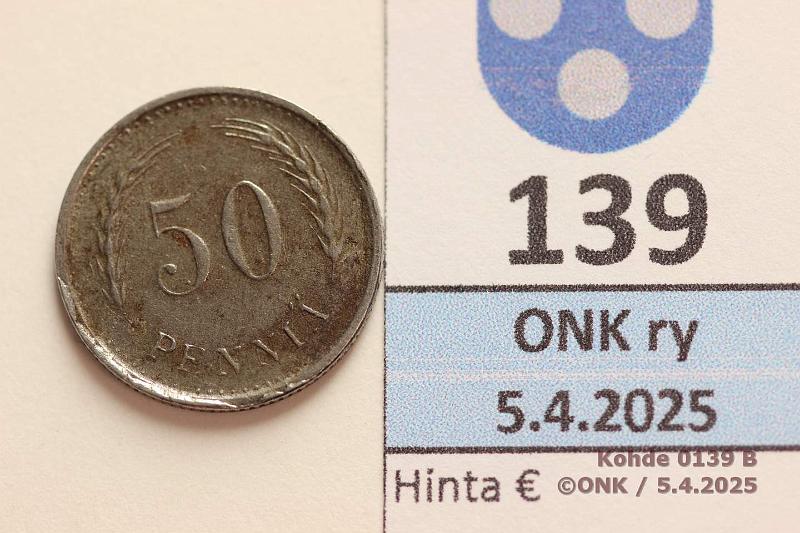 k-0139-b.jpg - Kohde 139 (kuva 2/3), lhthinta: 5 € / ei tarjouksia 50 p 1946 Tunnuspuolella kaksoispuristus, nkyy hyvin vuosiluvussa, prv, kunto: 3