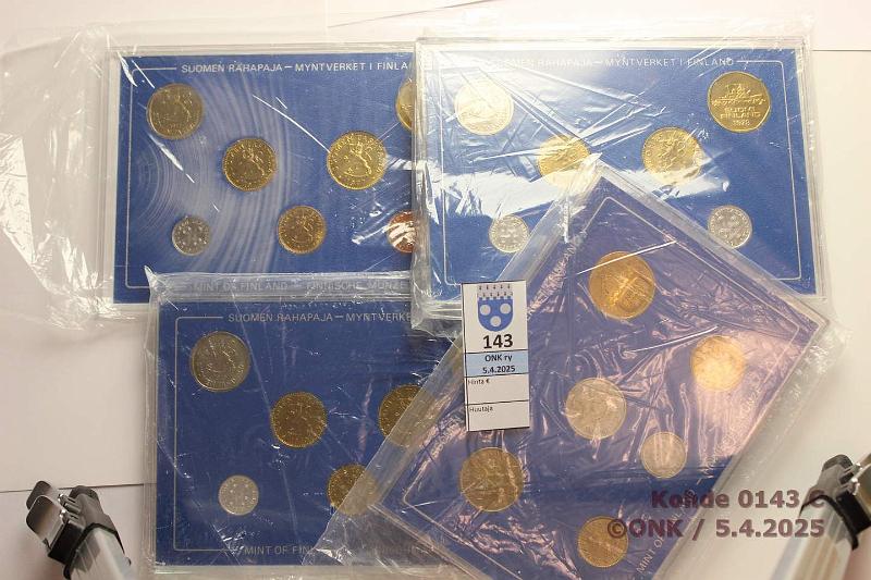 k-0143-c.jpg - Kohde 143 (kuva 3/3), lhthinta: 18 € / myyntihinta: 28 € Rp:n vuosisarjat (9) 1973 kova ja pehme, -74, -75, -76, -77, -78, -79, -80, kunto: 9