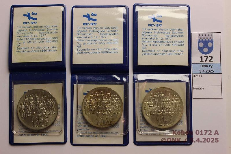 k-0172-a.jpg - Kohde 172, lhthinta: 30 € / myyntihinta: 30 € 10 mk 1977 (3) Ag. Itsenisyys 60v, kaikki "nainen raskaana", muovitaskut, kunto: 8-9