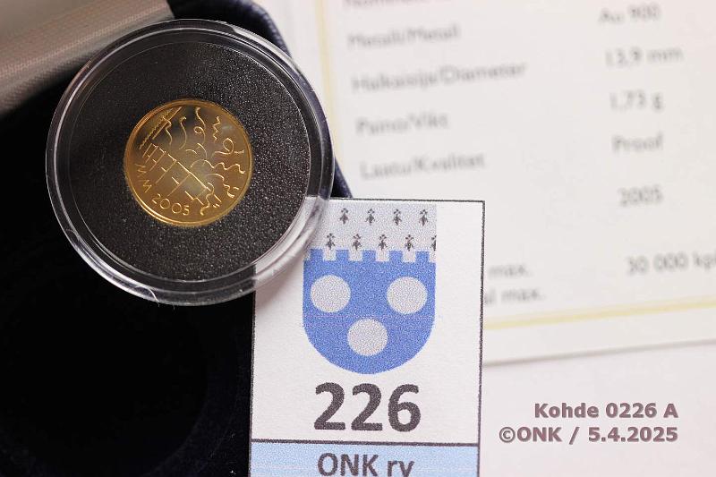 k-0226-a.jpg - Kohde 226 (kuva 1/2), lhthinta: 50 € / myyntihinta: 120 € 20 € 2005 Au, 1,73g/900. Proof, YU MM, kotelo, tod, kunto: 10