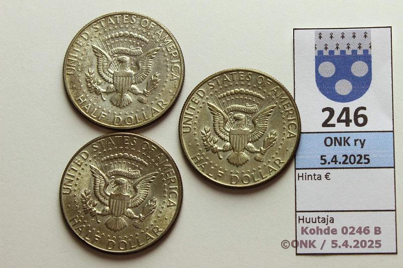 k-0246-b.jpg - Kohde 246 (kuva 2/2), lhthinta: 15 € / myyntihinta: 24 € USA  $ (3) 1964D, -65, -68D KM#202, 202a Ag, 12,5g/900 + 2x12,5g/400. Kennedy, kunto: 8-9