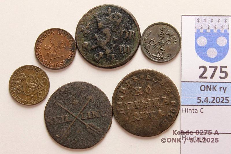 k-0275-a.jpg - Kohde 275 (kuva 1/2), lhthinta: 5 € / myyntihinta: 11 € Ruotsi, Venj, Saksa 1673-1950(6) Ruotsi 1/6 SM 1673 KM#254, 1/4sk 1802, 1 1939; Venj 1k 1710 ҂АѰӀ (viimeinen merkki epselv) МД, KM#118, k 1898 С.П.Б.; Saksa 1pf 1950F, kunto: 2-7
