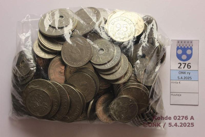 k-0276-a.jpg - Kohde 276, lhthinta: 9 € / myyntihinta: 15 € Tanska 1,1 kg 25-100kr, 225 DKK edest vaihtokelpoisia kolikoita, kunto: vk