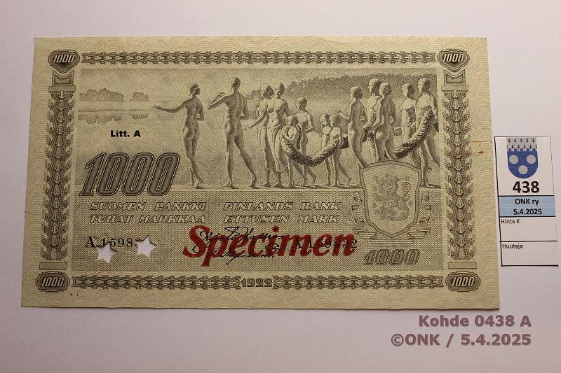 k-0438-a.jpg - Kohde 438 (kuva 1/2), lhthinta: 4600 € / ei tarjouksia 1000 mk 1922 LA SNY 197.2 A159832 KAL-OAs, klemmarista vrjym. Punainen SPECIMEN ja thtirei'itys. SNY:n kirjan mukaan vastaava n:olla A159(?)34 olisi uniikki. Tm on siis toinen tunnettu, kunto: 8