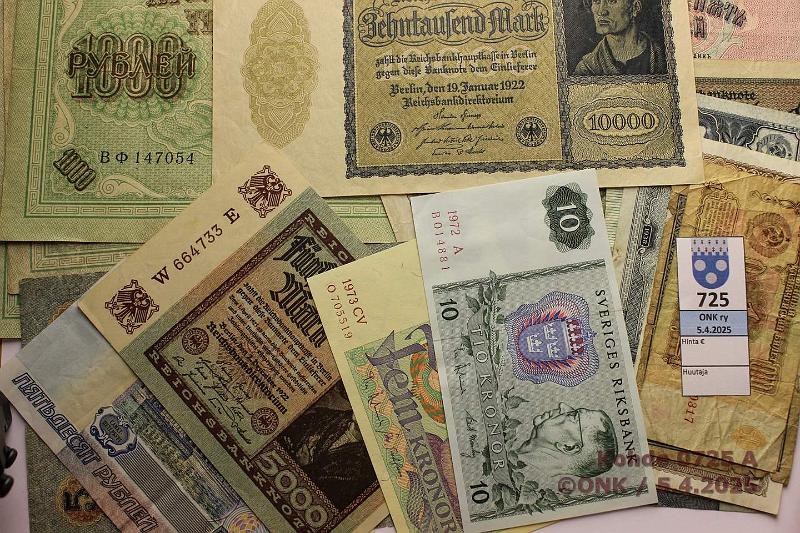 k-0725-a.jpg - Kohde 725, lhthinta: 5 € / myyntihinta: 10 € Muu maailma (18) 1909-97 Saksa 5000+10 000mk-22, 100 000+500 000mk-23; Venj 5+25r-09, 1000r-17(3), 50r-97; NL 1+5r-38, 3+50k ND, 1r-61; Ruotsi 5kr-73(kl9), 10kr-72; Brasilia 1c, kunto: 2-9
