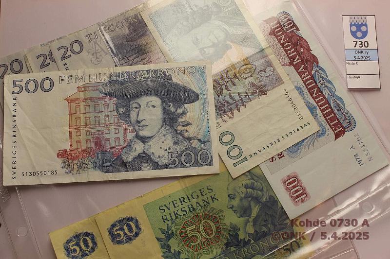 k-0730-a.jpg - Kohde 730 (kuva 1/2), lhthinta: 30 € / myyntihinta: 74 € Kansio (29) Ruotsi 5k -77(2); 10k -75, -77, -79, -84, -90; 20k -91-95(4); 50k -74, -78; 100k -78, -88; 500k -85. Tanska 20(2), 50(2) ja 100k(3) serie 1972. Islanti 100k -61, -86. Norja 10k -69; 50k -71, -82, -83, kunto: 3-7