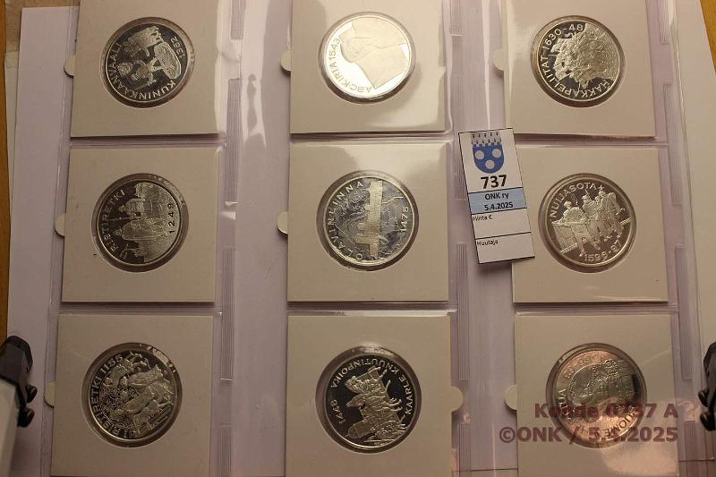 k-0737-a.jpg - Kohde 737 (kuva 1/4), lhthinta: 700 € / myyntihinta: 750 € Suomen hopea-aarre (36) Ag, 36x26g/925 = 865,8g puhdasta hopeaa. Proof. Tydellinen sarja kolikkokehyksiss sivuilla. Osassa hieman patinaa, kunto: 9-10