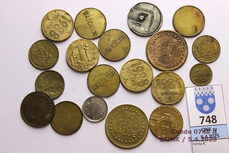 k-0748-a.jpg - Kohde 748, lhthinta: 5 € / ei tarjouksia Poletteja, jetoneja (19) Eri maita, kunto: 5-9