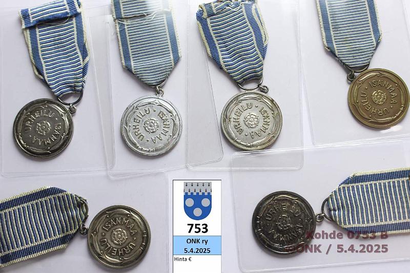k-0753-b.jpg - Kohde 753 (kuva 2/2), lhthinta: 20 € / myyntihinta: 20 € Suomen Urheilu (6) Hopeinen ansiomerkki kr (3kpl), hopeinen am (2kpl), pronssinen am, kunto: 6-8