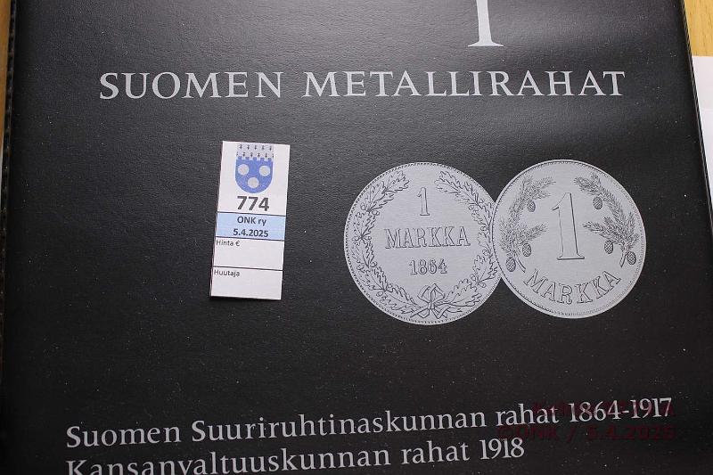 k-0774-a.jpg - Kohde 774 (kuva 1/3), lhthinta: 100 € / ei tarjouksia Suomi 1 -kansio (69) 1864-1917 1p -88, -91, -94, -98, -00, -02, -04-07, -09-14, -16; 5p -66, -75, -88, -89, -98-08, -11-13, -15-17(I+II); 10p -65, -66, -96, -97, -99, -00, -05, -09, -11, -14-17I; 25p -65, -75, -98, -07, -09, -16, -17II; 50p -64, -74, -89, -90, -17II; 1mk -65, -72, -74, -90, -15; 2mk -65, -72, -74, -06, -07. Kaikissa kansiohometta, posa normaalikuntoisia., kunto: 2-8