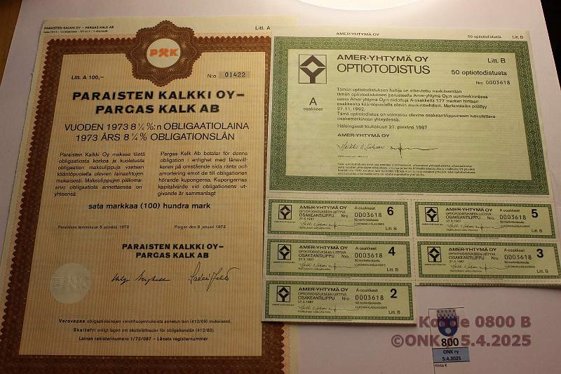 k-0800-b.jpg - Kohde 800 (kuva 2/2), lhthinta: 5 € / myyntihinta: 7 € Osakekirjoja ja oblikaatioita (4) 1953 → Amer-Yhtym Oy; Elias Hollon Puunjalostustehdas Oy; Fiskars Oy Ab; Paraisten Kalkki Oy, kunto: 7-9