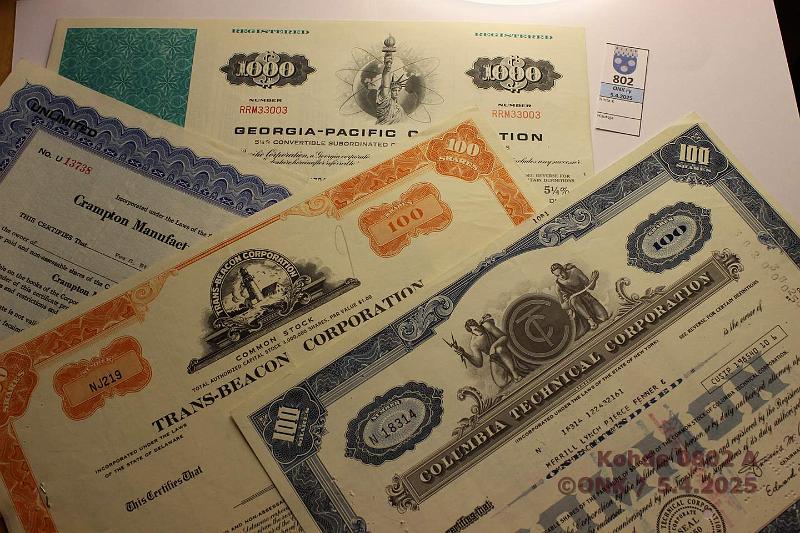k-0802-a.jpg - Kohde 802 (kuva 1/2), lhthinta: 5 € / myyntihinta: 5 € Osakekirjoja ja oblikaatioita (9) 1964 → Baldwin Securities Corp (2); Heck's Inc; The Grand Union Comp; Crampton Manufacturing Comp; Georgia-Pacific Corp; Columbia Technical Corp; Trans-Beacon Corp; Matlack Systems Inc, kunto: 5-7
