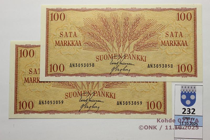 k-0232-a.jpg - Kohde 232, lhthinta: 30 € / myyntihinta: 42 € 100 mk 1957 (2) SNY 182.1.1 AN3053058-59 LEI-Eng, 2 perk., kunto: 10
